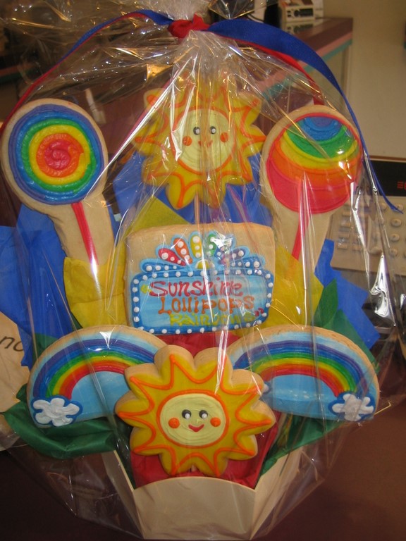 SUNSHINE AND LOLLIPOPS - Click Image to Close
